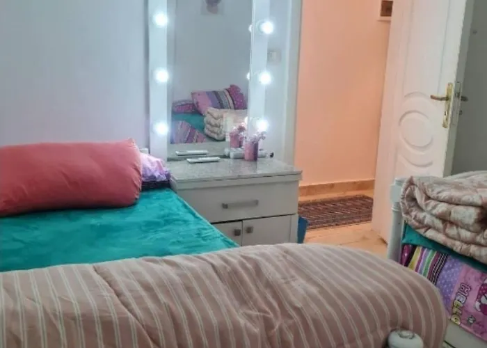 Dağ evi غرفتين ارضى بجنينه صف اول بحر و بسين بقرية كورنادو مارينا السخنه للعائلات فقط او جروب بنات Ain Sukhna